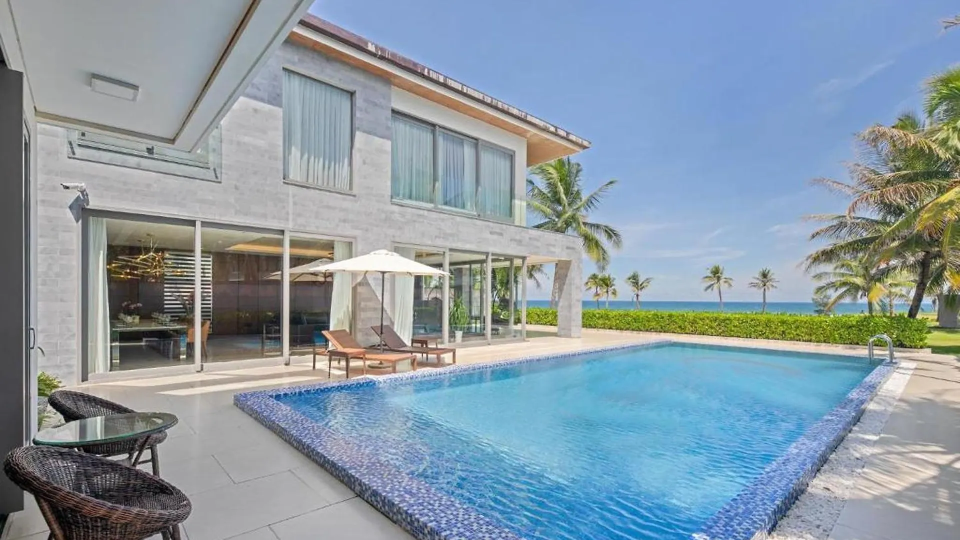 Aparthotel The Ocean Villas & Residence Danang