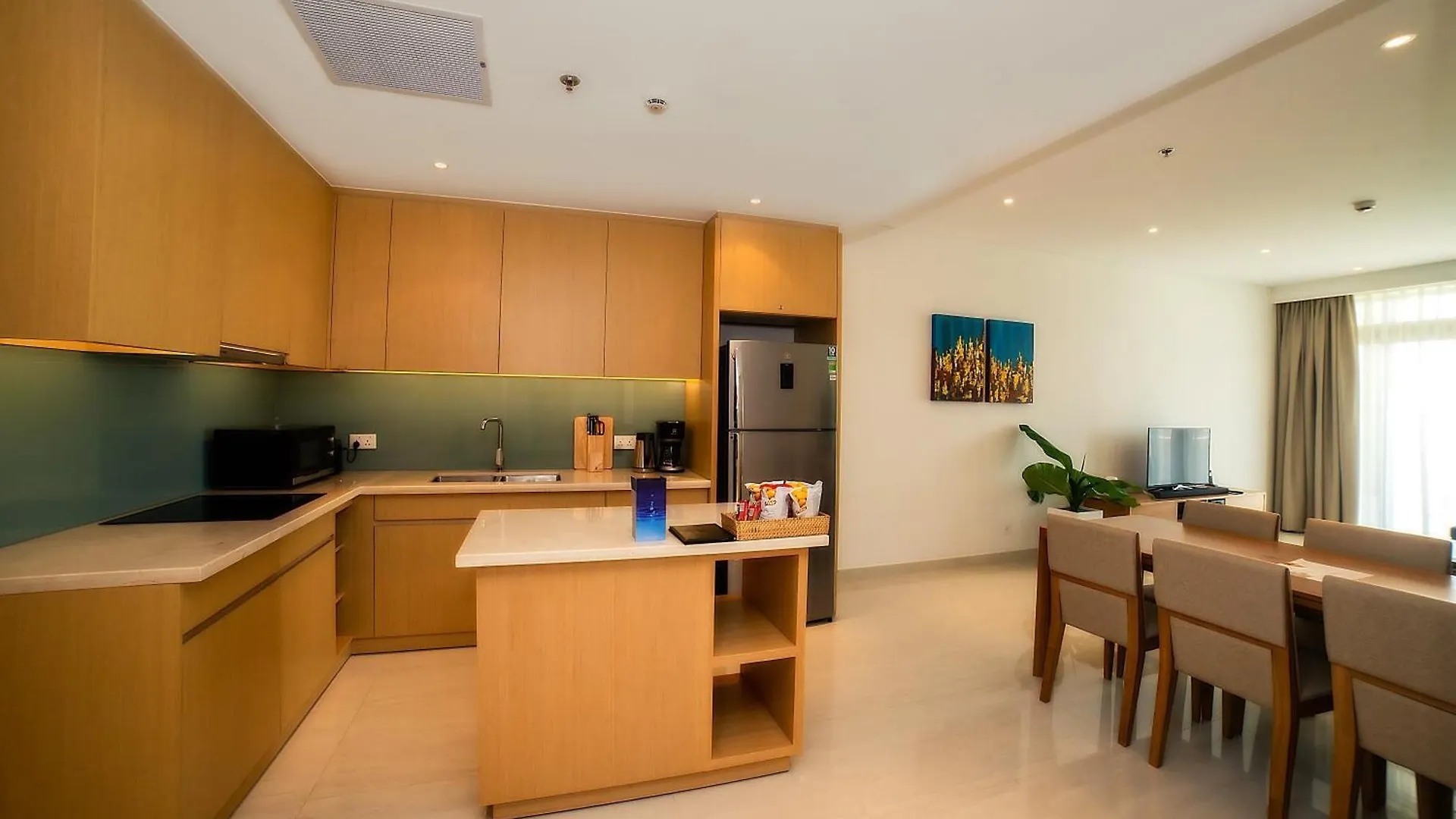 The Ocean Villas & Residence Danang 5*, Da Nang